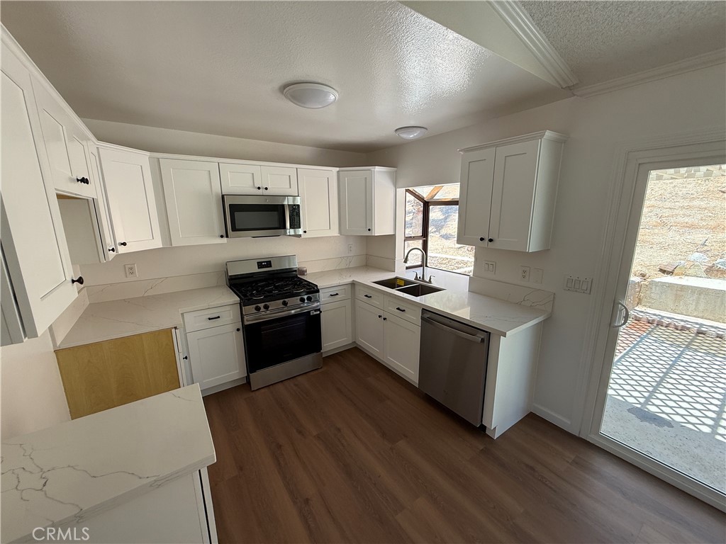 22672 Kirkby Property Photo 4