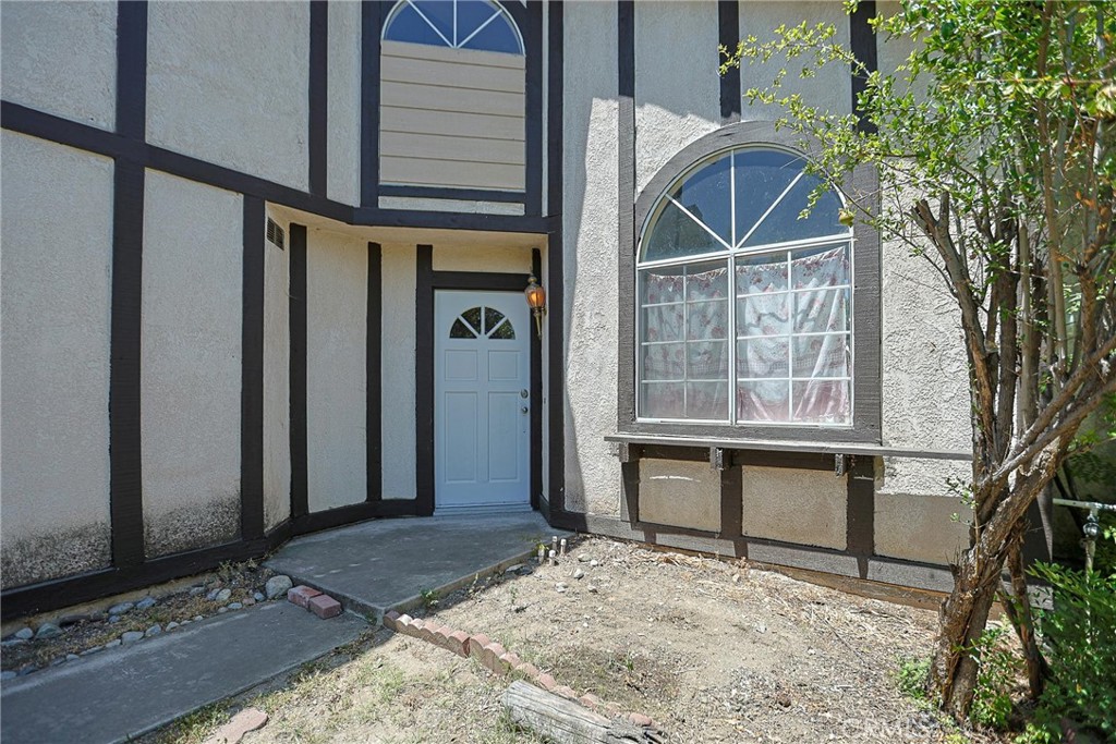 2714 Annapolis Property Photo 2