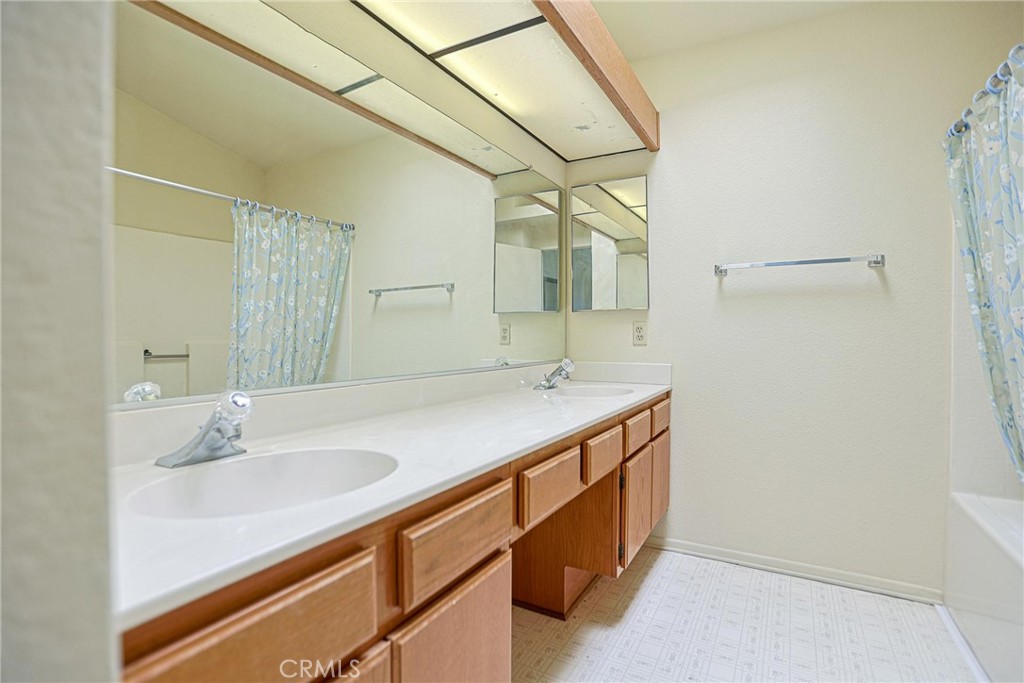 2714 Annapolis Property Photo 11