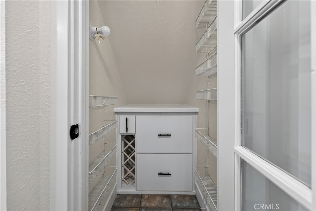 27067 Overlook Lane Property Photo 12