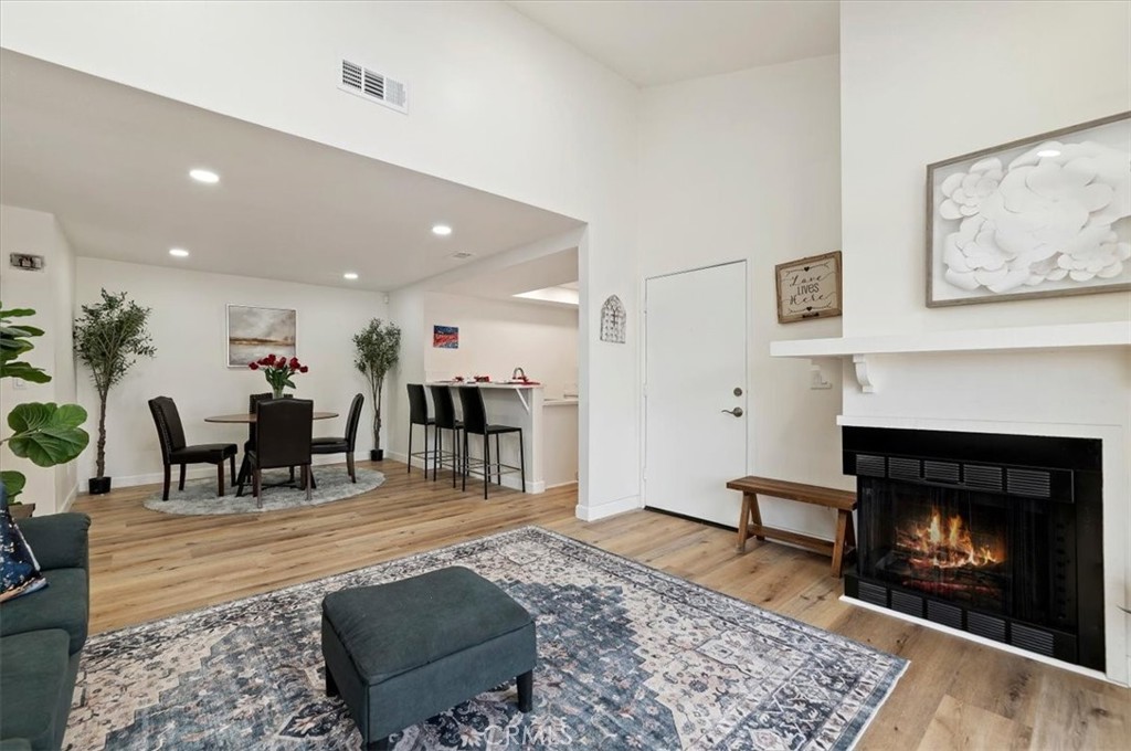 1015 Kent Property Photo 1