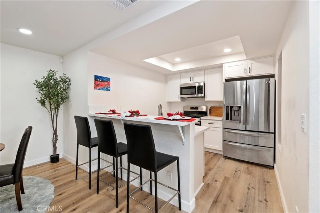 1015 Kent Property Photo 6