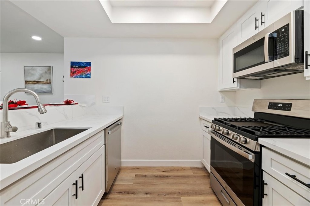 1015 Kent Property Photo 9
