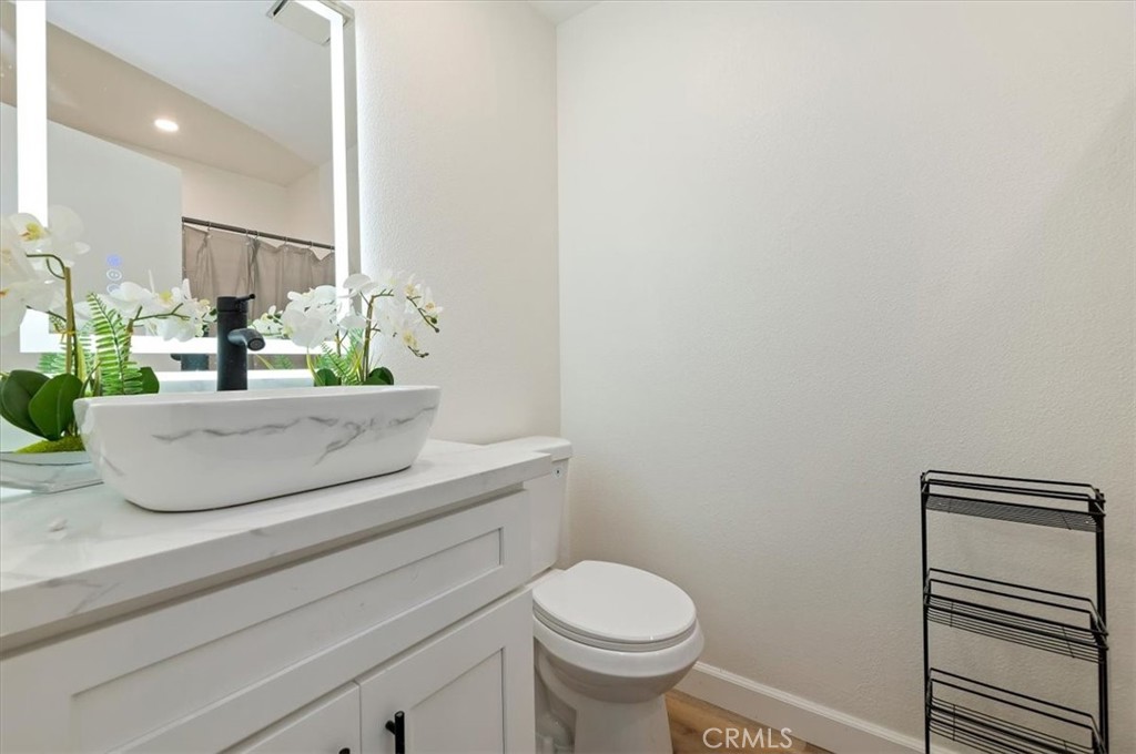 1015 Kent Property Photo 17