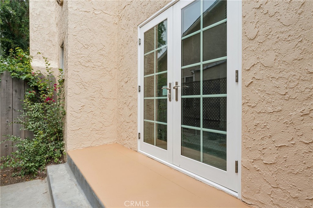 2895 N Sierra Way Property Photo 32