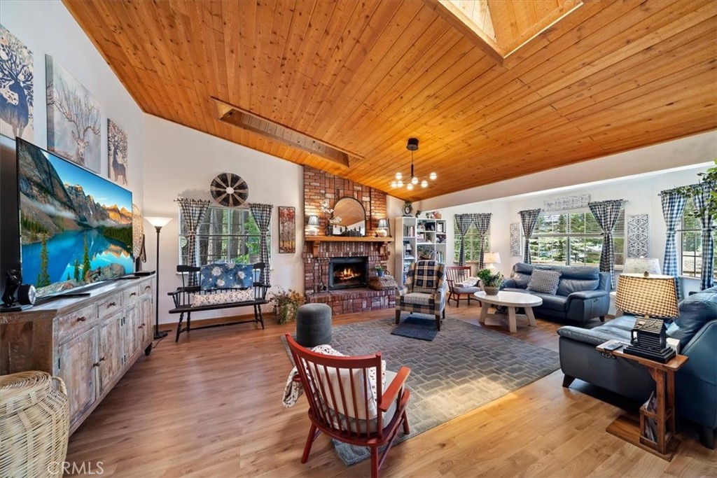 41775 Garstin Property Photo 11