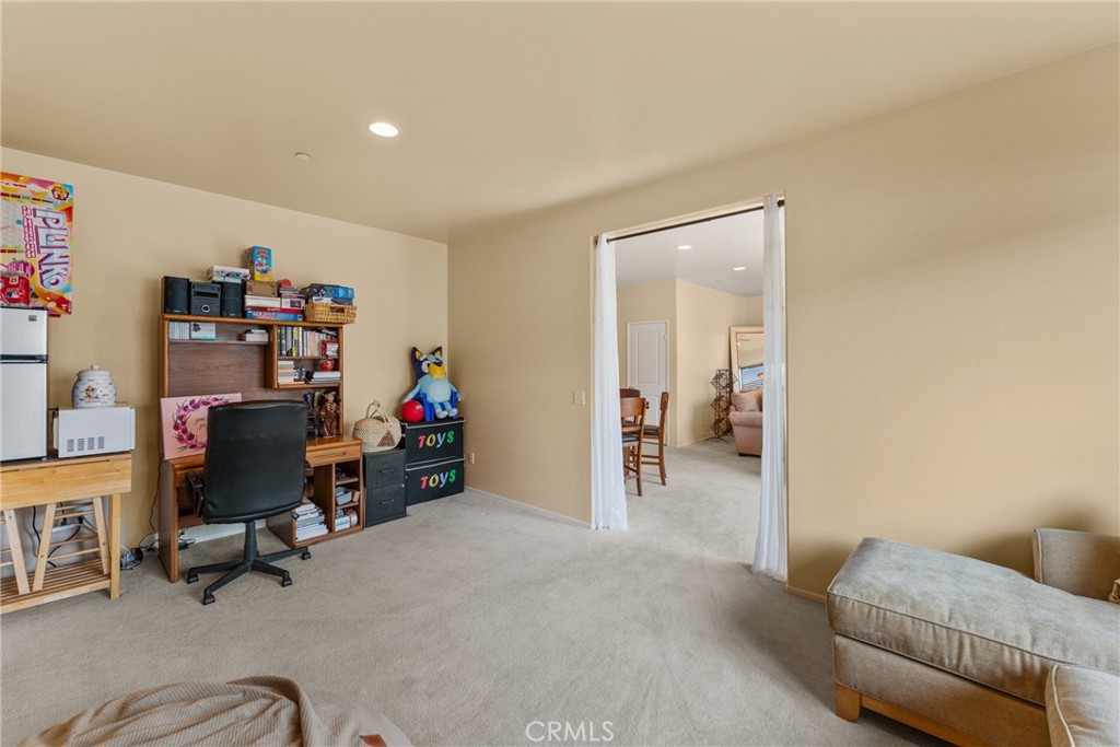 2055 N Colony Property Photo 12