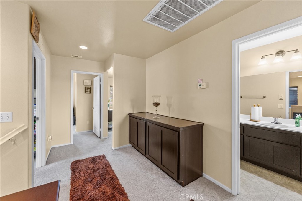 2055 N Colony Property Photo 15