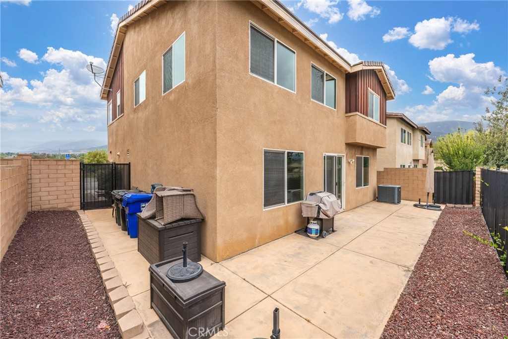 2055 N Colony Property Photo 36