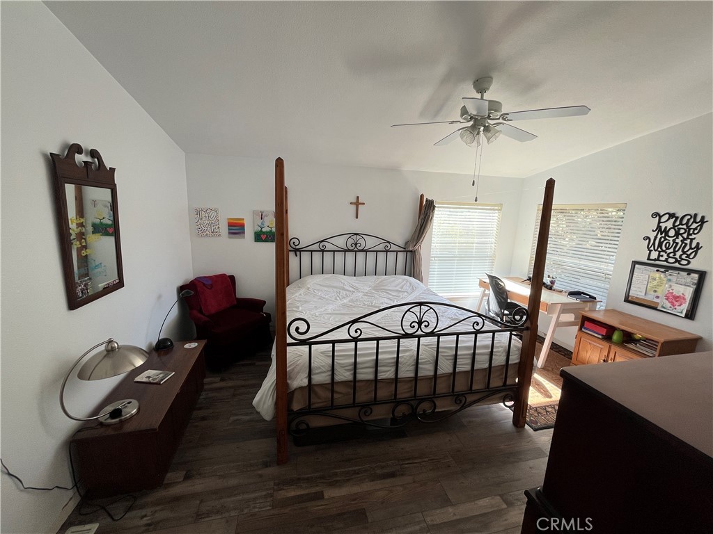 39950 7 Oaks 41 Property Photo 11