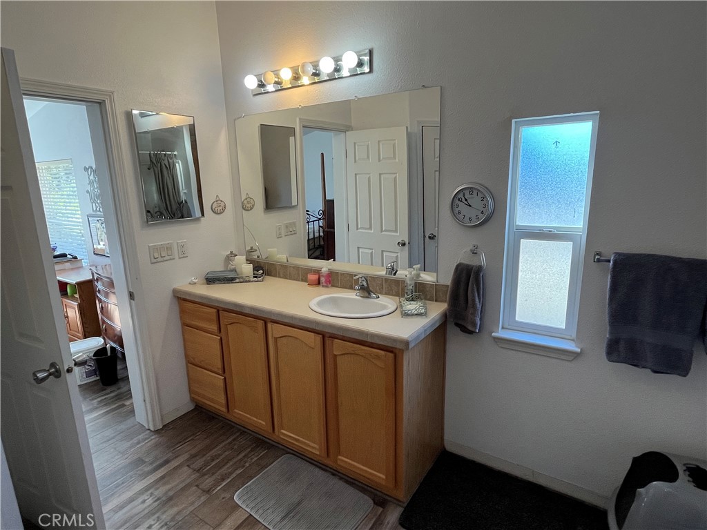 39950 7 Oaks 41 Property Photo 13