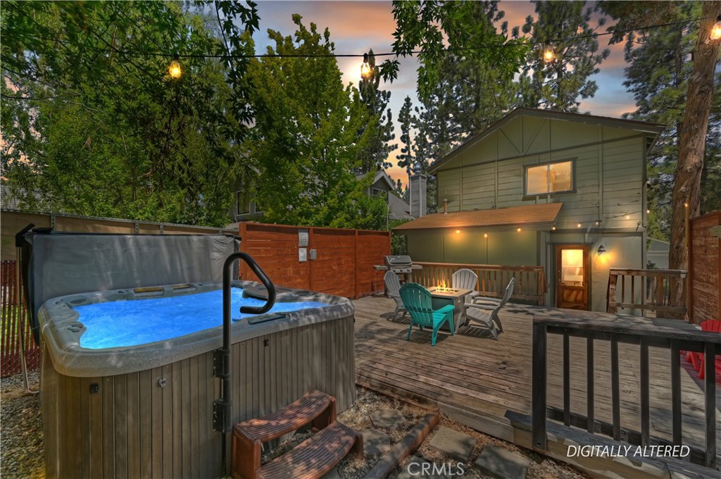 218 E Barker Boulevard Property Photo 3