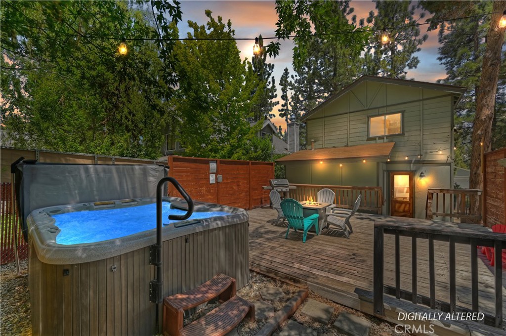218 E Barker Boulevard Property Photo 3