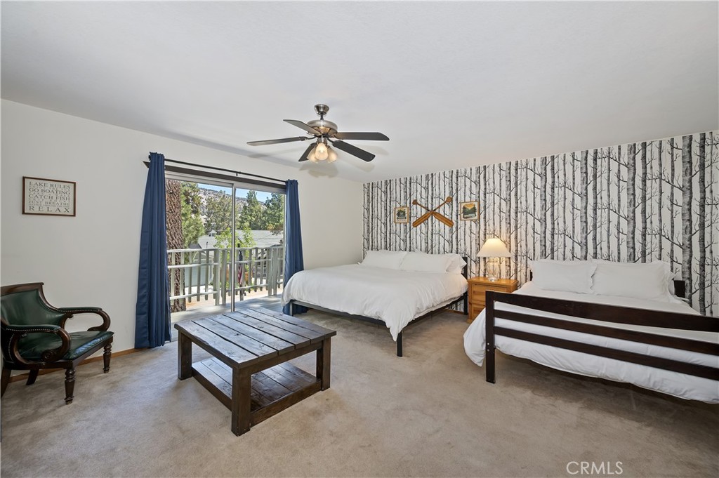 218 E Barker Boulevard Property Photo 8