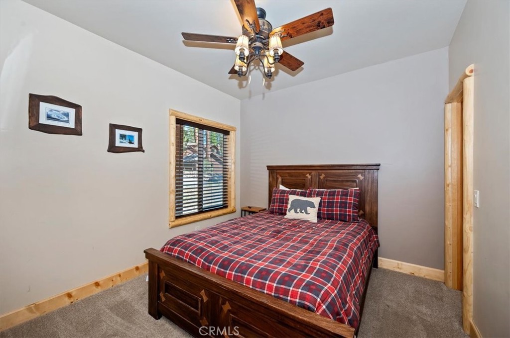 374 Northern Cross Property Photo 22
