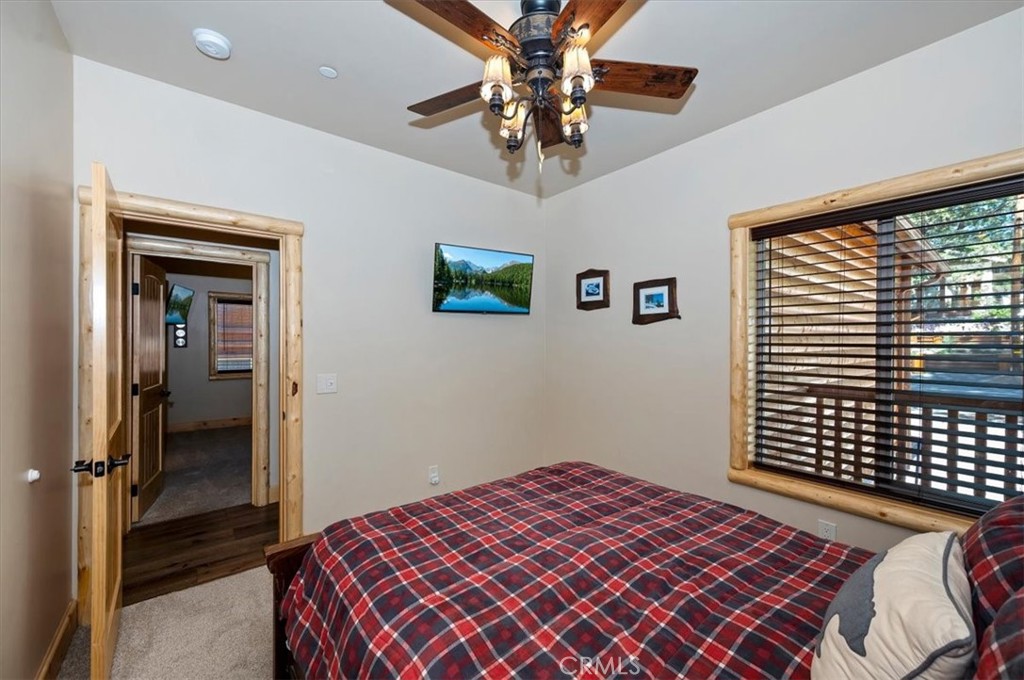 374 Northern Cross Property Photo 23