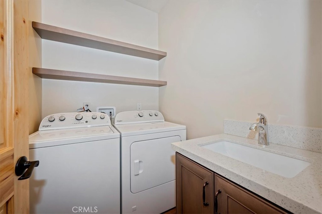 374 Northern Cross Property Photo 30