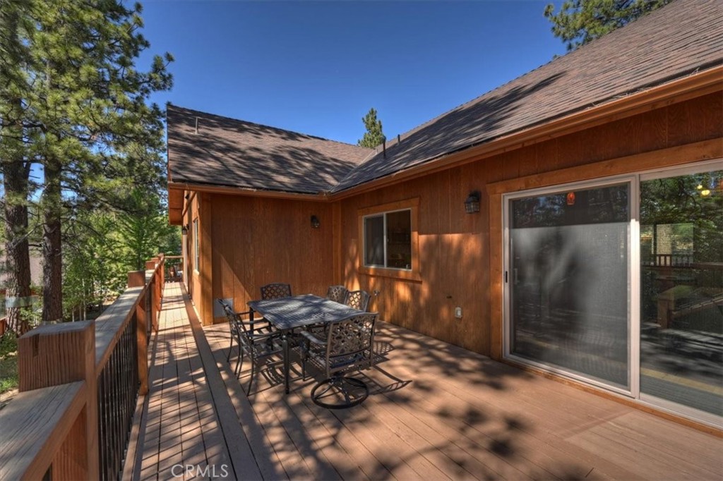 374 Northern Cross Property Photo 33