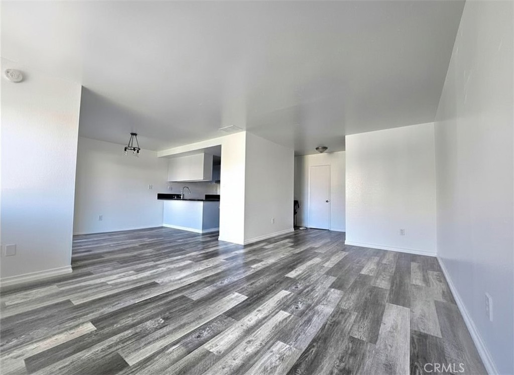 2255 Cahuilla St 56 Property Photo 7