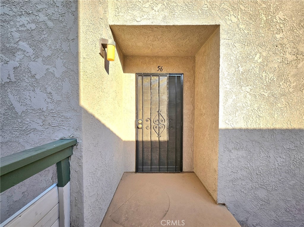 2255 Cahuilla St 56 Property Photo 10