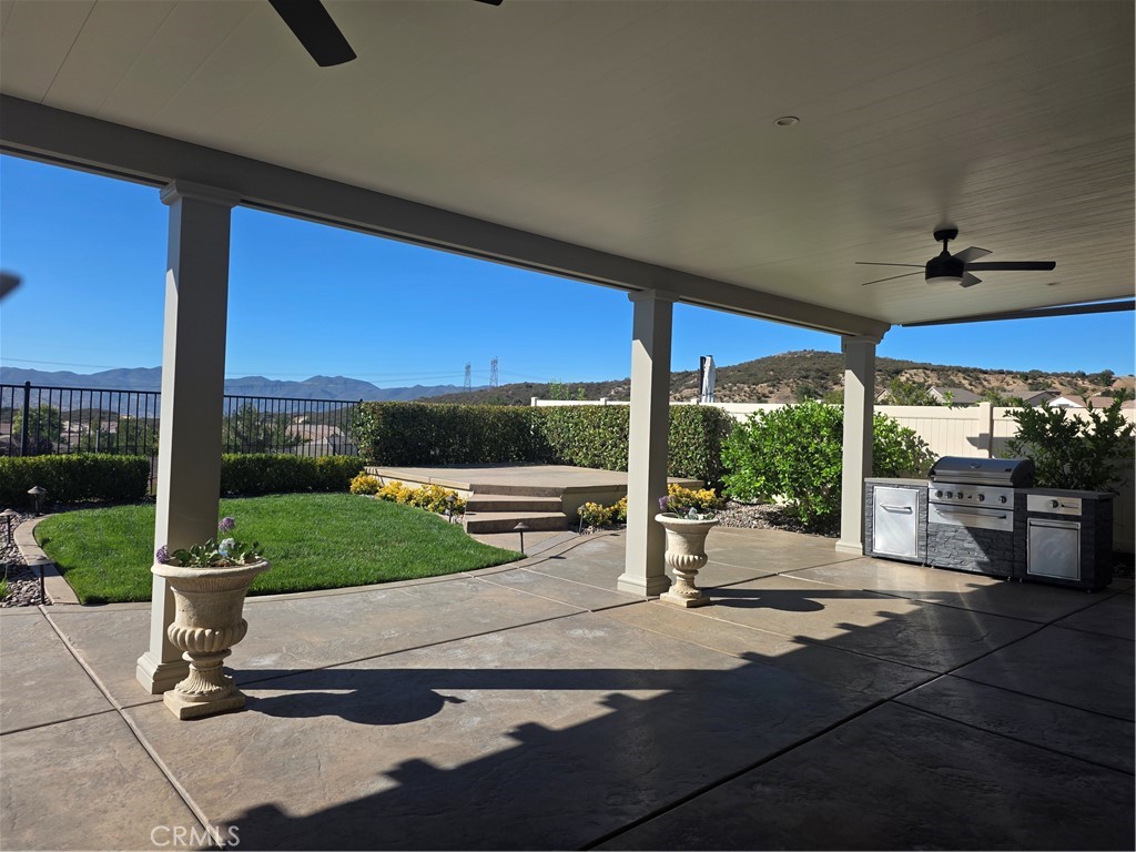 1535 Edgebrook Property Photo 43