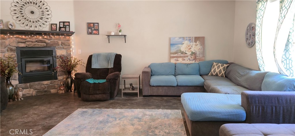 16650 Cactus Street Property Photo 7