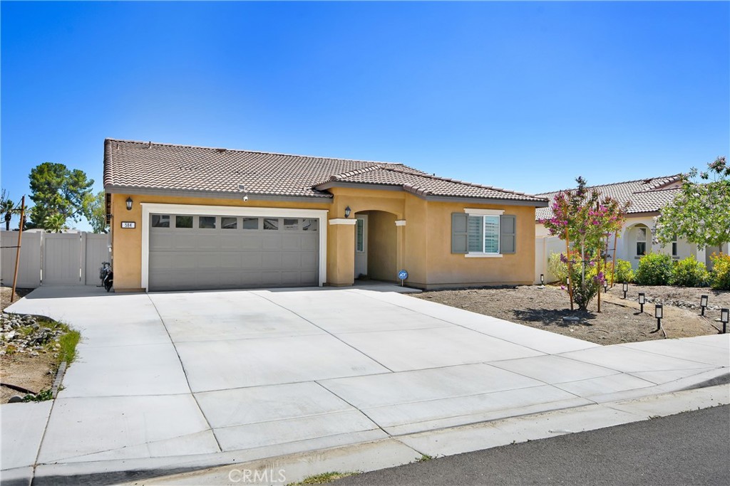 584 Directo Property Photo 1