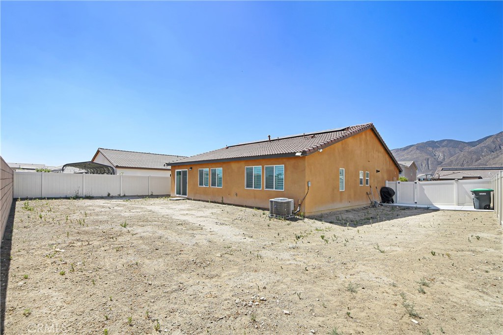584 Directo Property Photo 19