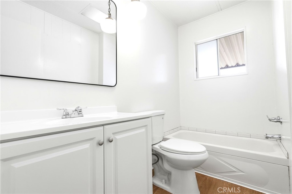 9391 California Ave 81 Property Photo 11