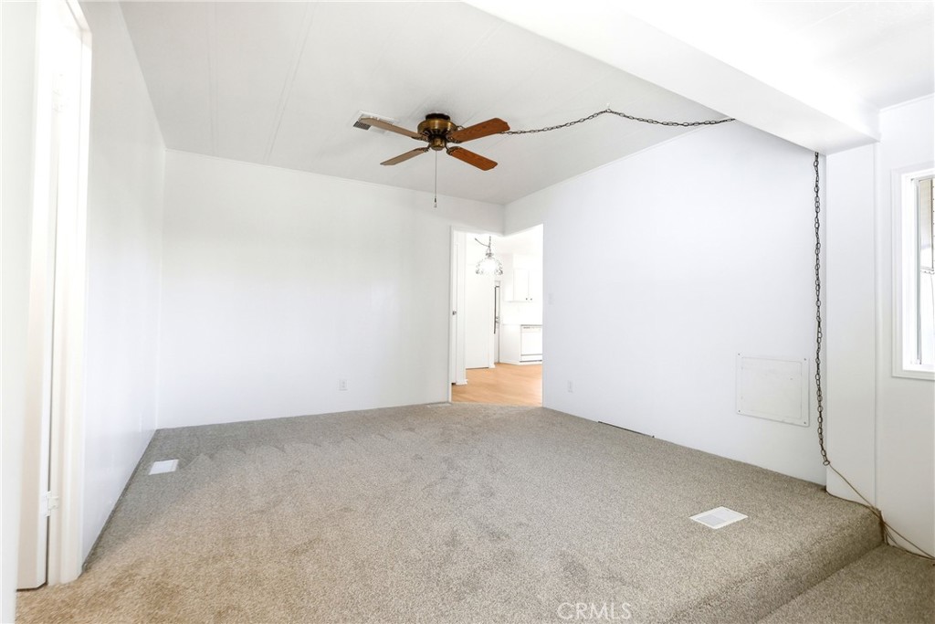 9391 California Ave 81 Property Photo 19