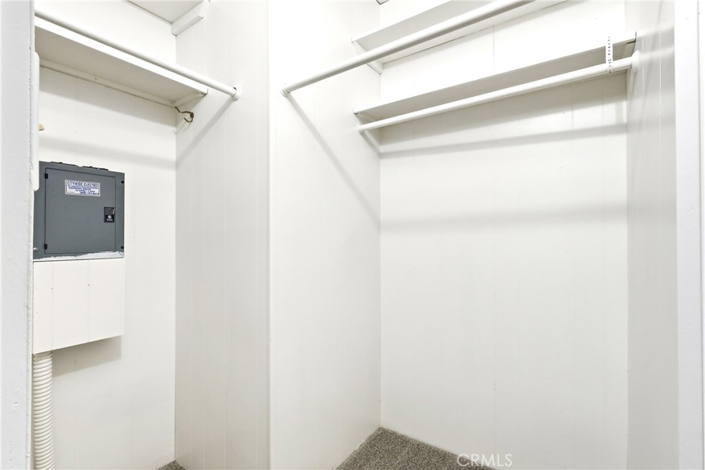 9391 California Ave 81 Property Photo 25