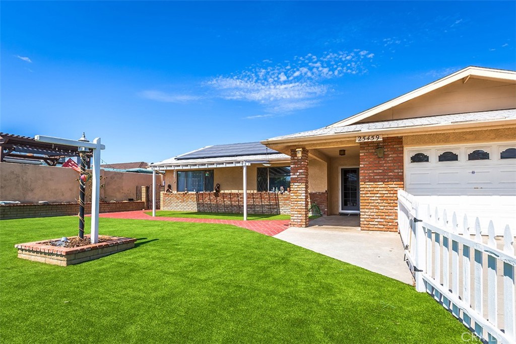 25459 Bellview Property Photo 3