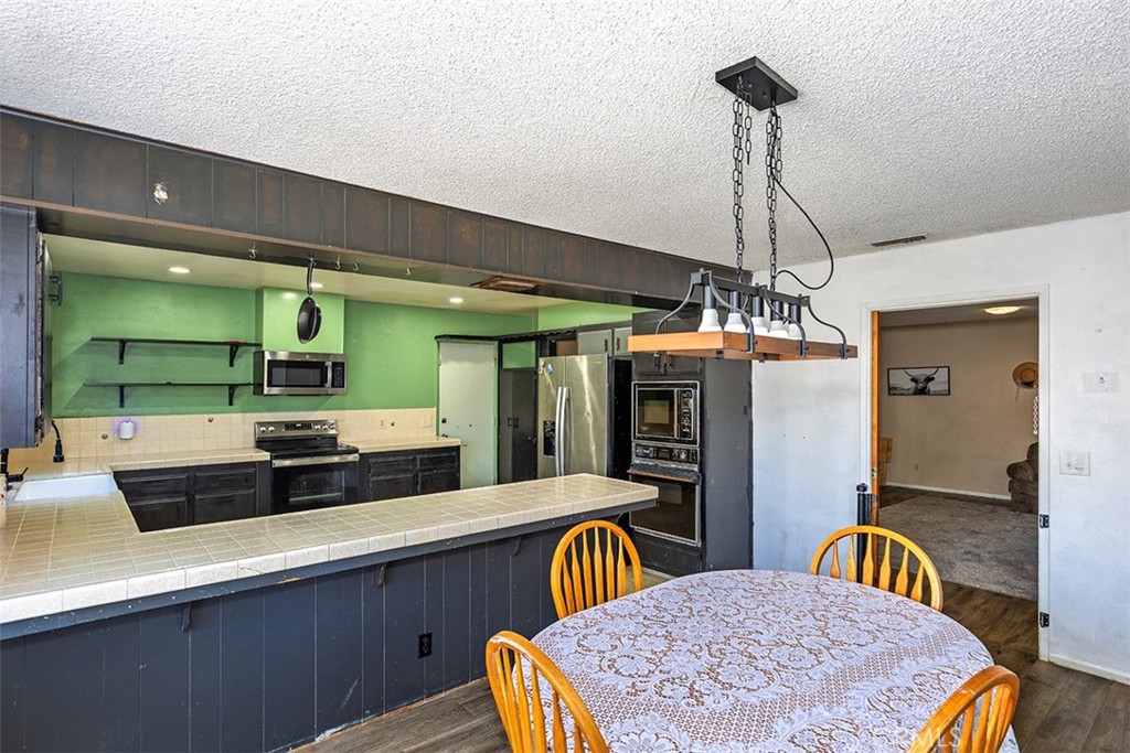 25459 Bellview Property Photo 10