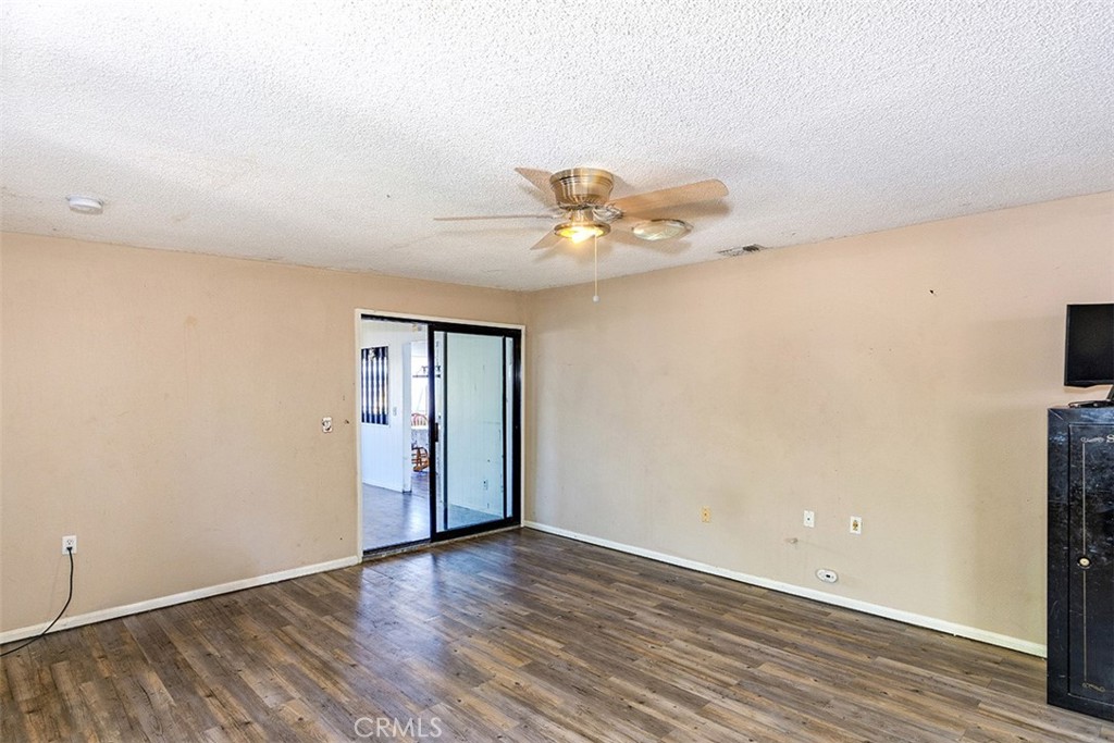 25459 Bellview Property Photo 20