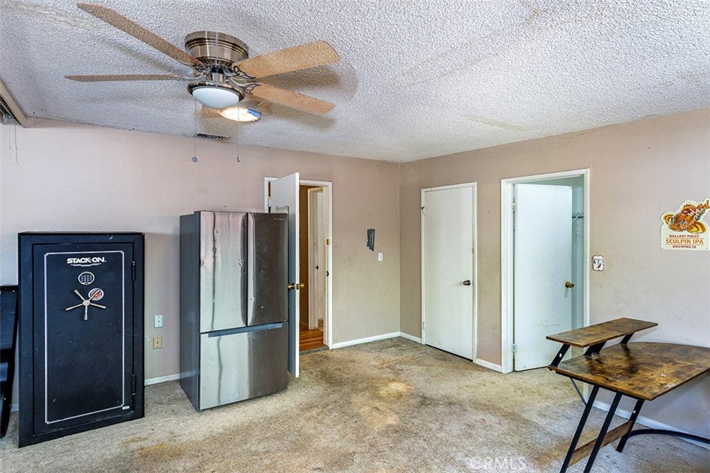 25459 Bellview Property Photo 24