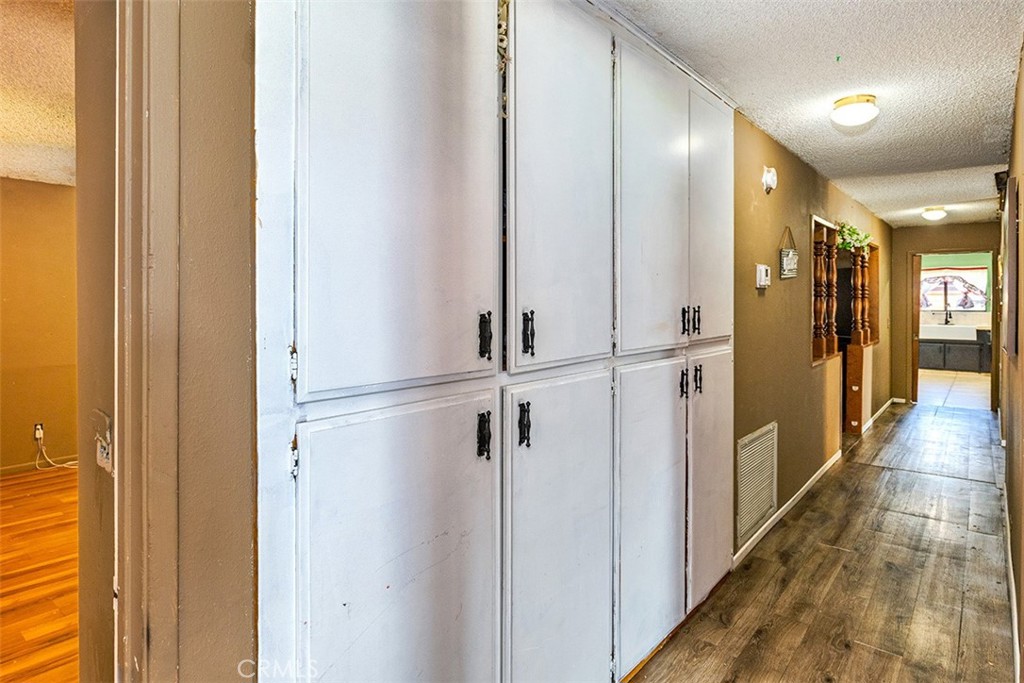 25459 Bellview Property Photo 35