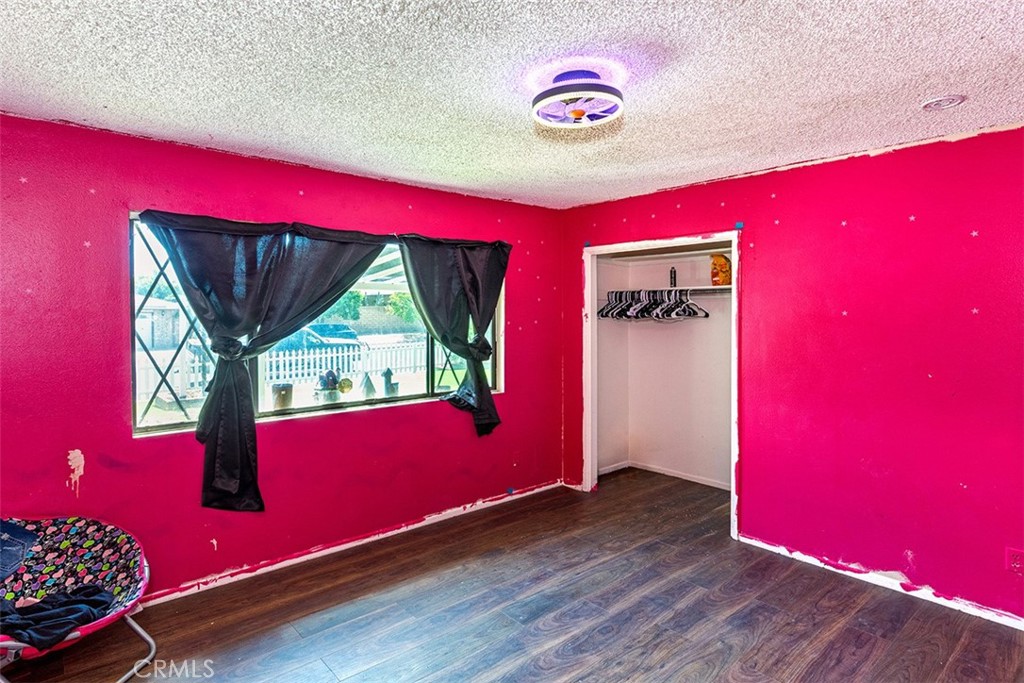 25459 Bellview Property Photo 38