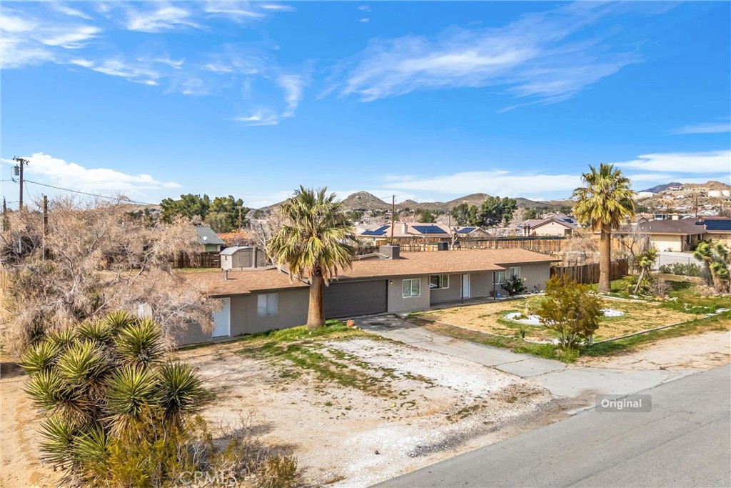 15944 Wintun Road Property Photo 2