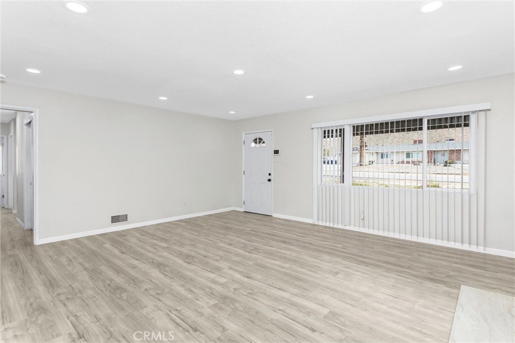 15944 Wintun Road Property Photo 7