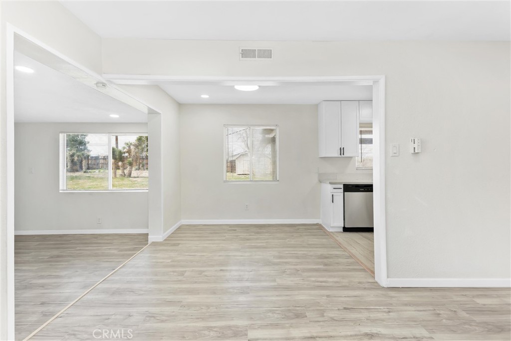 15944 Wintun Road Property Photo 10