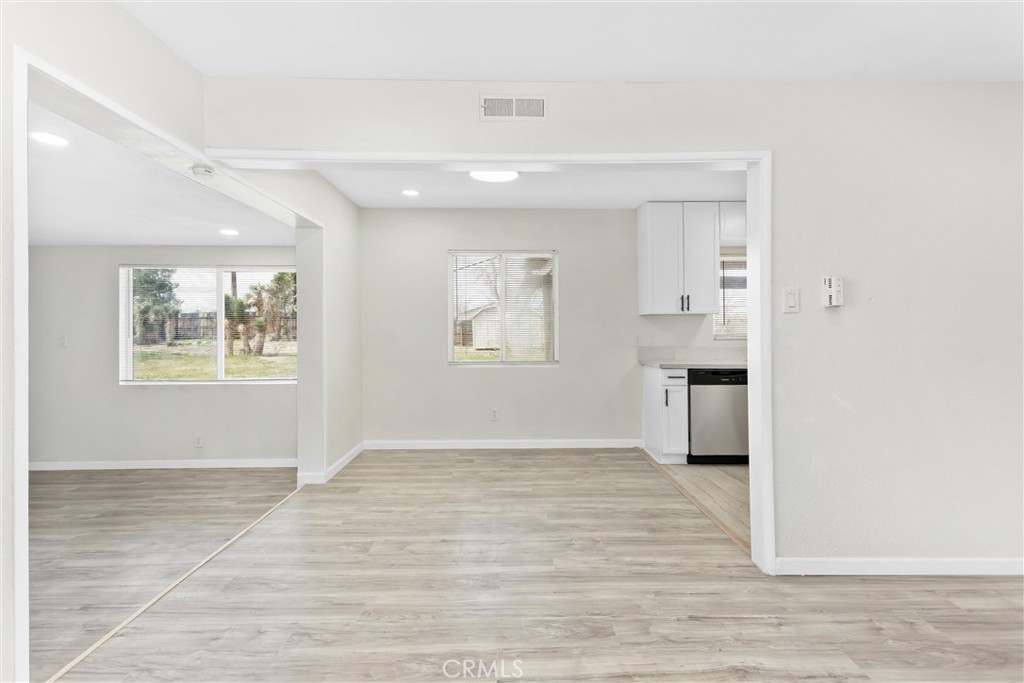 15944 Wintun Road Property Photo 10
