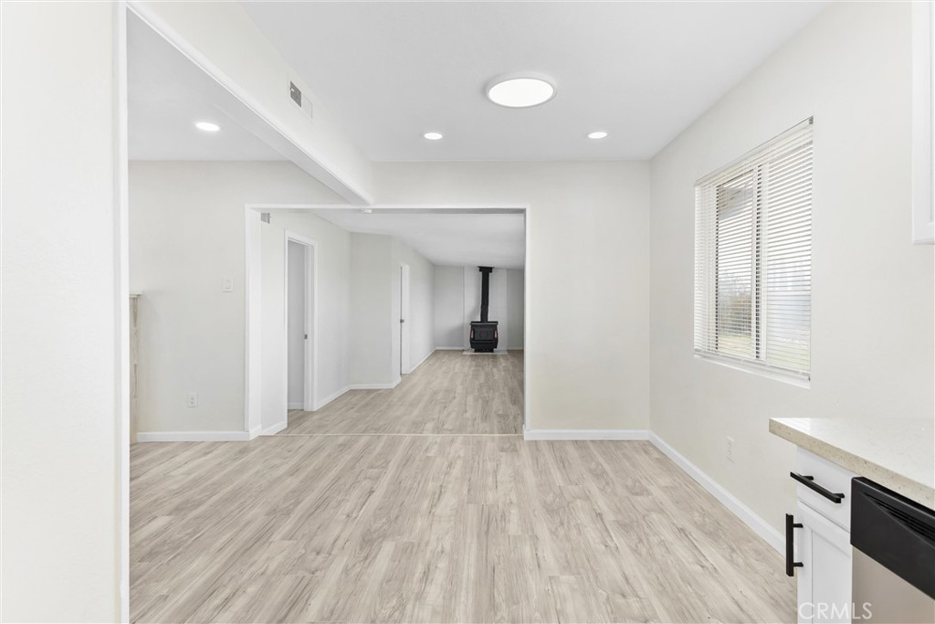 15944 Wintun Road Property Photo 11