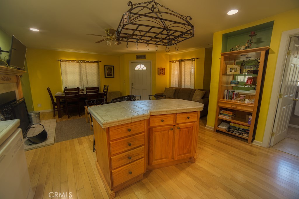 2044 Shady Property Photo 9