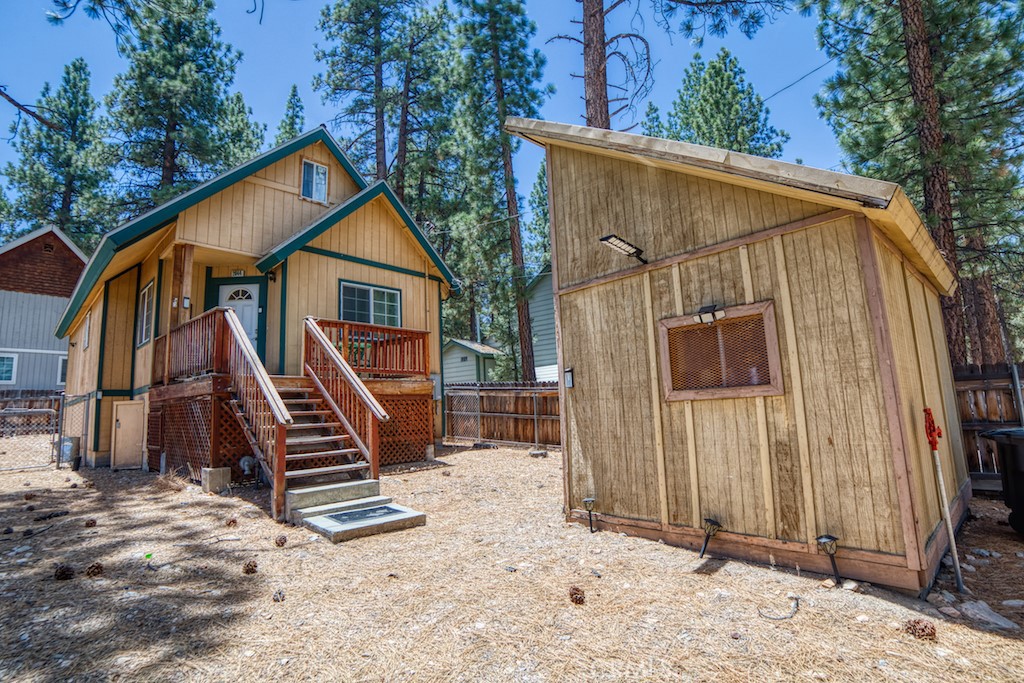 2044 Shady Property Photo 26