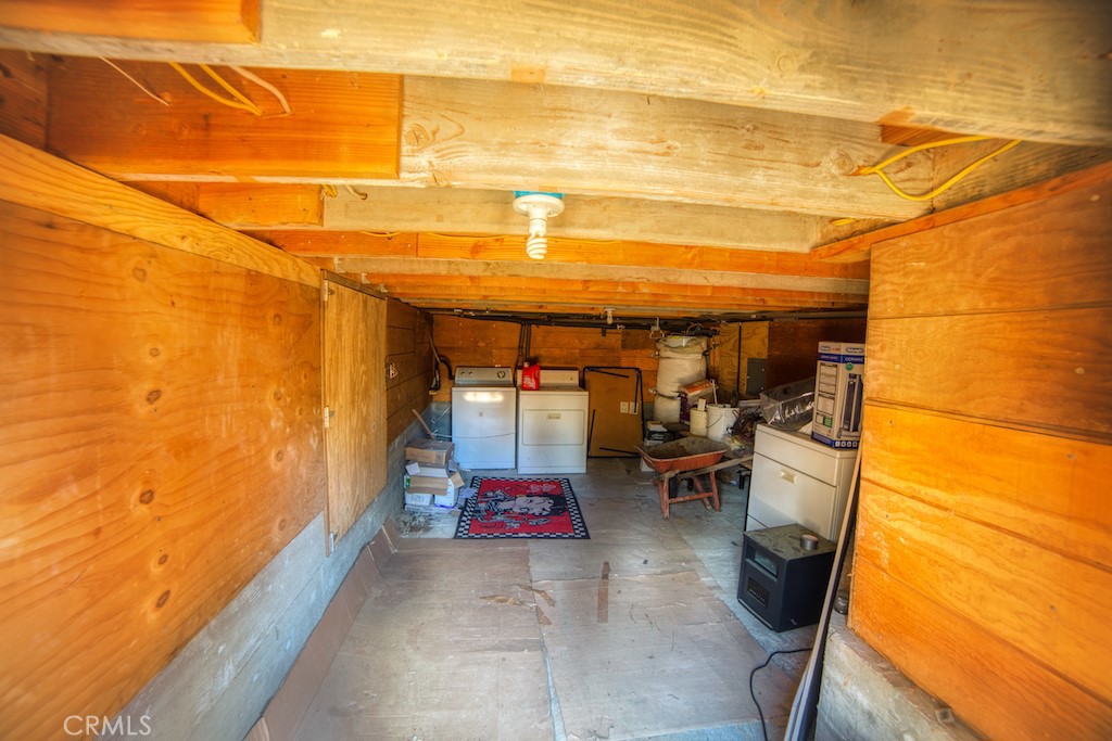 2044 Shady Property Photo 29