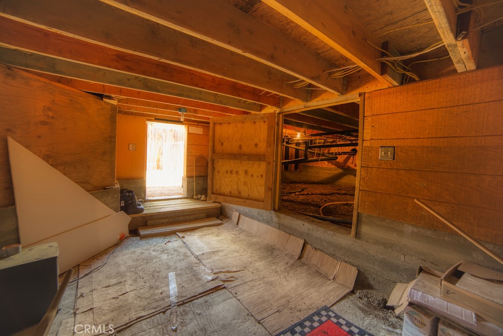 2044 Shady Property Photo 30