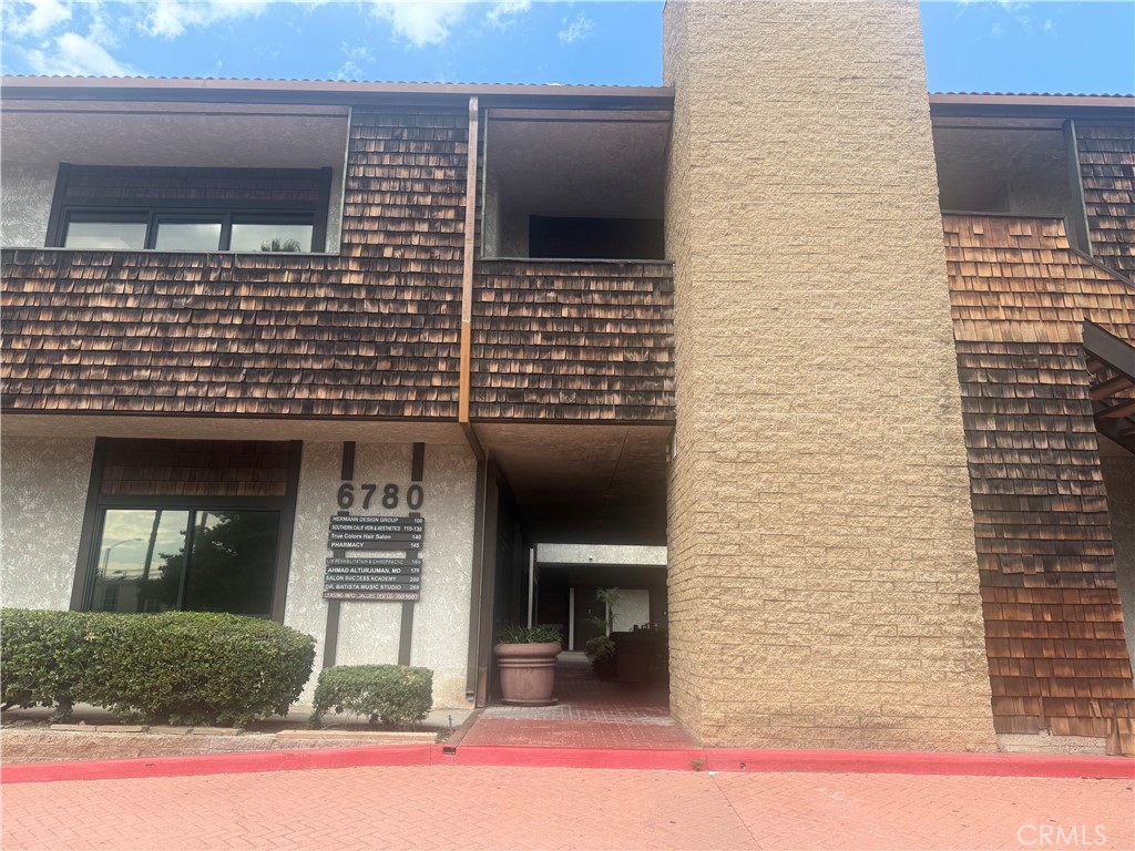 6780 Indiana Avenue Property Photo 4