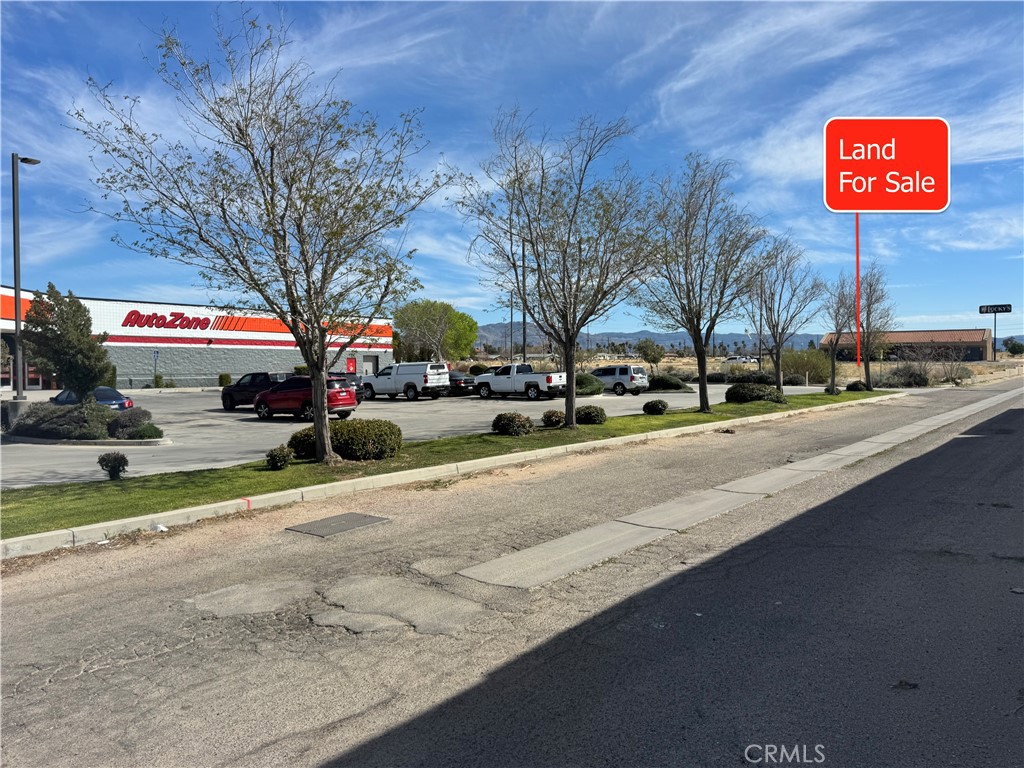 0 Main Property Photo 5