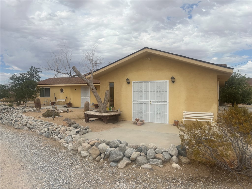 3255 Sunset Property Photo 3