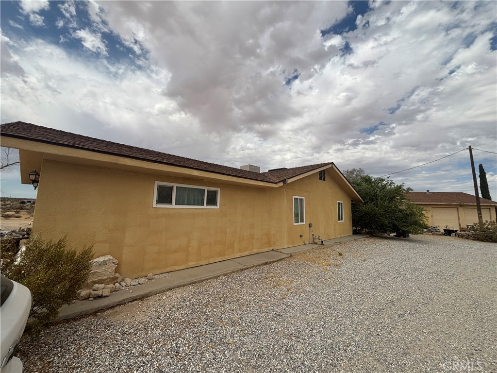 3255 Sunset Property Photo 6